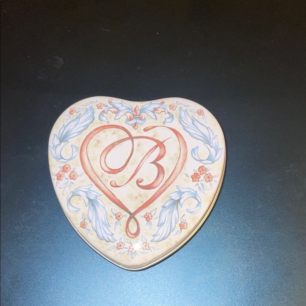 Brighton Tin Heart Vintage